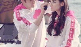 鹿晗和迪丽热巴最新爆料,揭秘甜蜜背后的故事